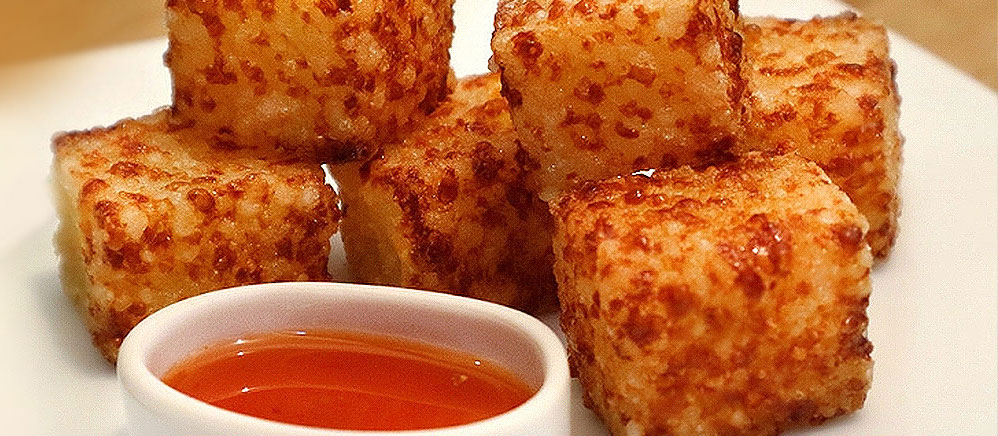 Imagem de um prato de dadinhos de tapióca